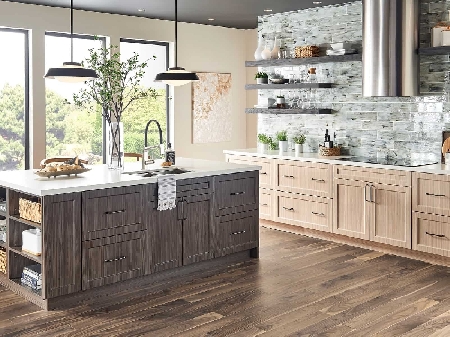 Gợi ý tuyệt vời cho căn bếp Kita Group Vĩnh Long của bạn - sử dụng gỗ sáng màu cho thấy rõ ảnh hưởng từ phong cách nội thất Scandinavian. Màu sơn trắng và gỗ tự nhiên sáng màu không chỉ tạo ra một bầu không gian tươi sáng, hiện đại, xóa tan cảm giác n�